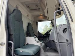 Volvo FL 12.210 Koel/Vries -Thermo King v-500 - D-hollandia Laadklep 1500KG - Smart tacho - Airco - 2 compartimenten TT 4997