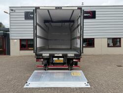 Volvo FL 12.210 Koel/Vries -Thermo King v-500 - D-hollandia Laadklep 1500KG - Smart tacho - Airco - 2 compartimenten TT 4997