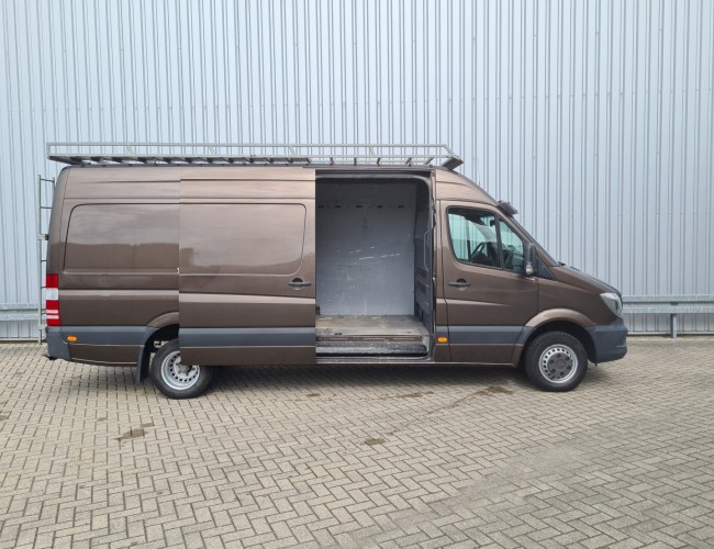 Mercedes-Benz Sprinter 519 CDI V6 3.0 - Air conditioning - Navigation - Tow bar - Camera TT 4754