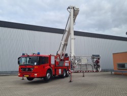 Mercedes-Benz Econic 2633 6x2 - 32 mtr. Hilton Hoogwerker, Ladderspuit, Brandweer, Spuitmonitor TT 4767