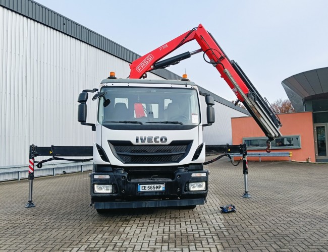 Iveco Stralis 310 19 TM Kraan, Crane, Kran, Grue - Afstandsbediening TT 4771