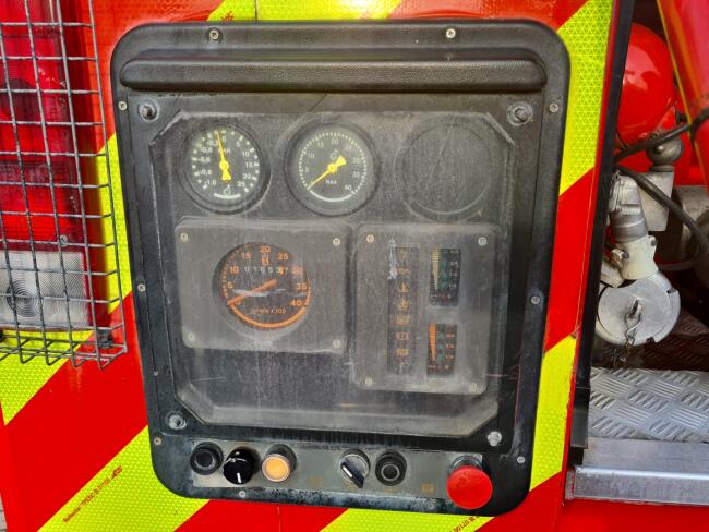 Renault M 210 Midliner 2.400 ltr -Brandweer, Feuerwehr, Fire truck - Crewcab, Doppelcabine - Rescue TT 4694