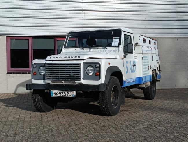 Land Rover Defender 130
