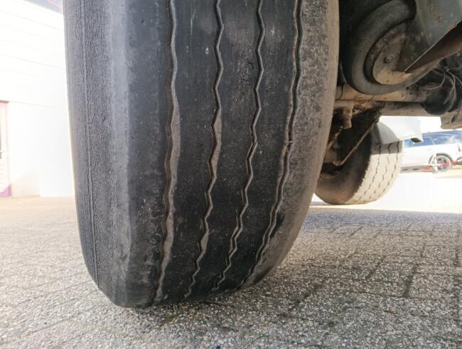 Pacton T3 003 Kennis 14TM Kraan -3 assige steentrailer, Boomtrailer -2 assen gestuurd, Steunpoten TT 4906