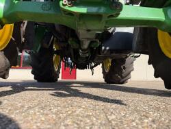 John Deere 6320 4x4 - Stage II - Handgeschakeld - Airco - PTO - Fronthef - 3x DW ventiel + 2x DW ventiel TT 5015