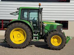 John Deere 6320 4x4 - Stage II - Handgeschakeld - Airco - PTO - Fronthef - 3x DW ventiel + 2x DW ventiel TT 5015